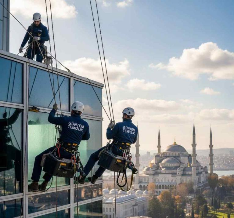 İple erişimle dış cephe temizliği hizmetleri